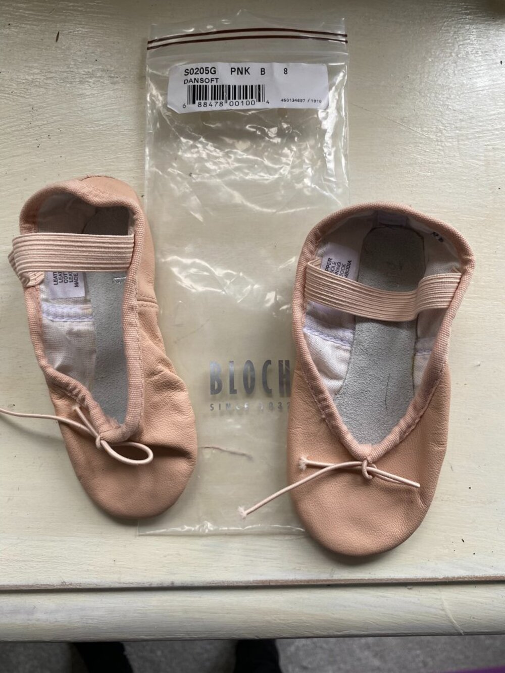 BLOCH Ballet Shoes Pink 8B S0205G